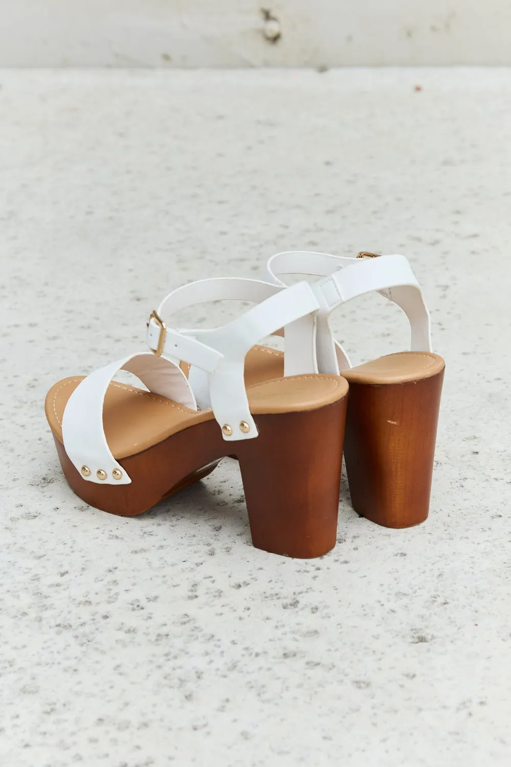 * APP EXCLUSIVE* Wooden Platform Strap Heels