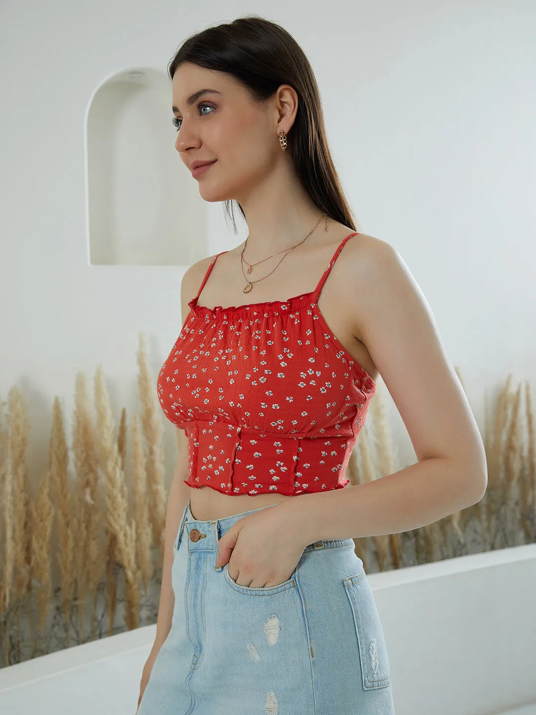 Berrylush Women Red & White Floral Printed Square Neck Sleeveless Cotton Smocked Crop Top