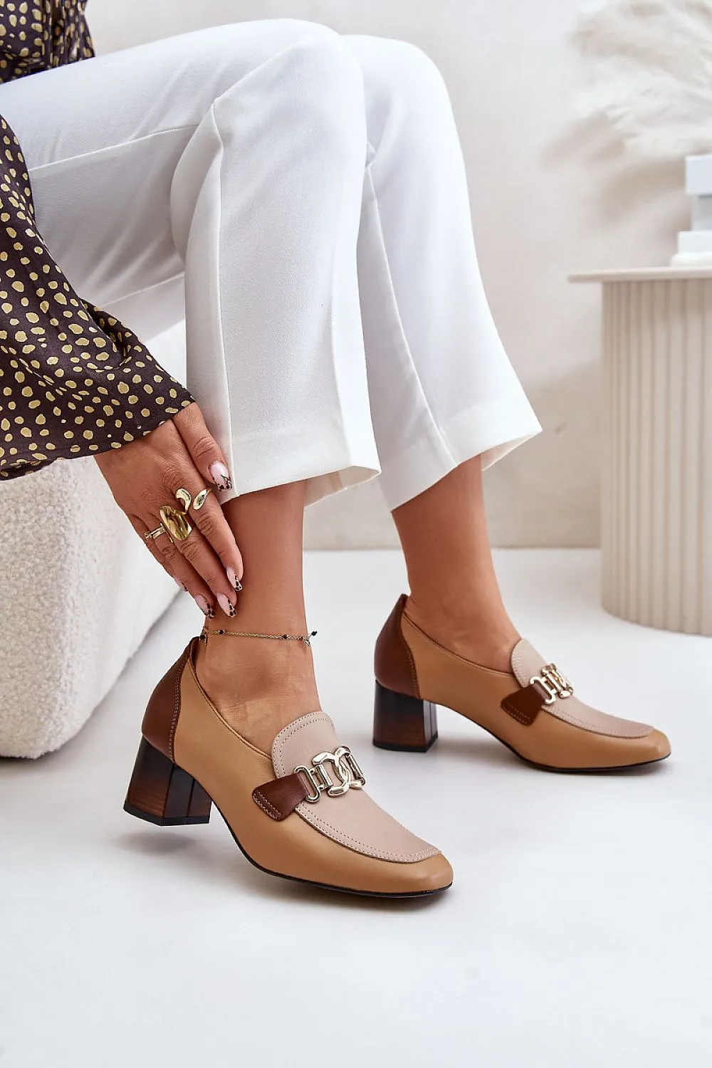 Block heel pumps Step in style