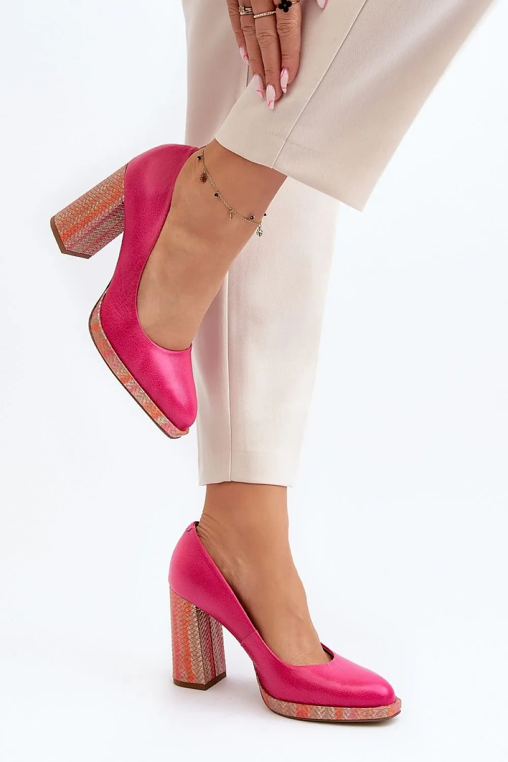 Block heel pumps Step in style