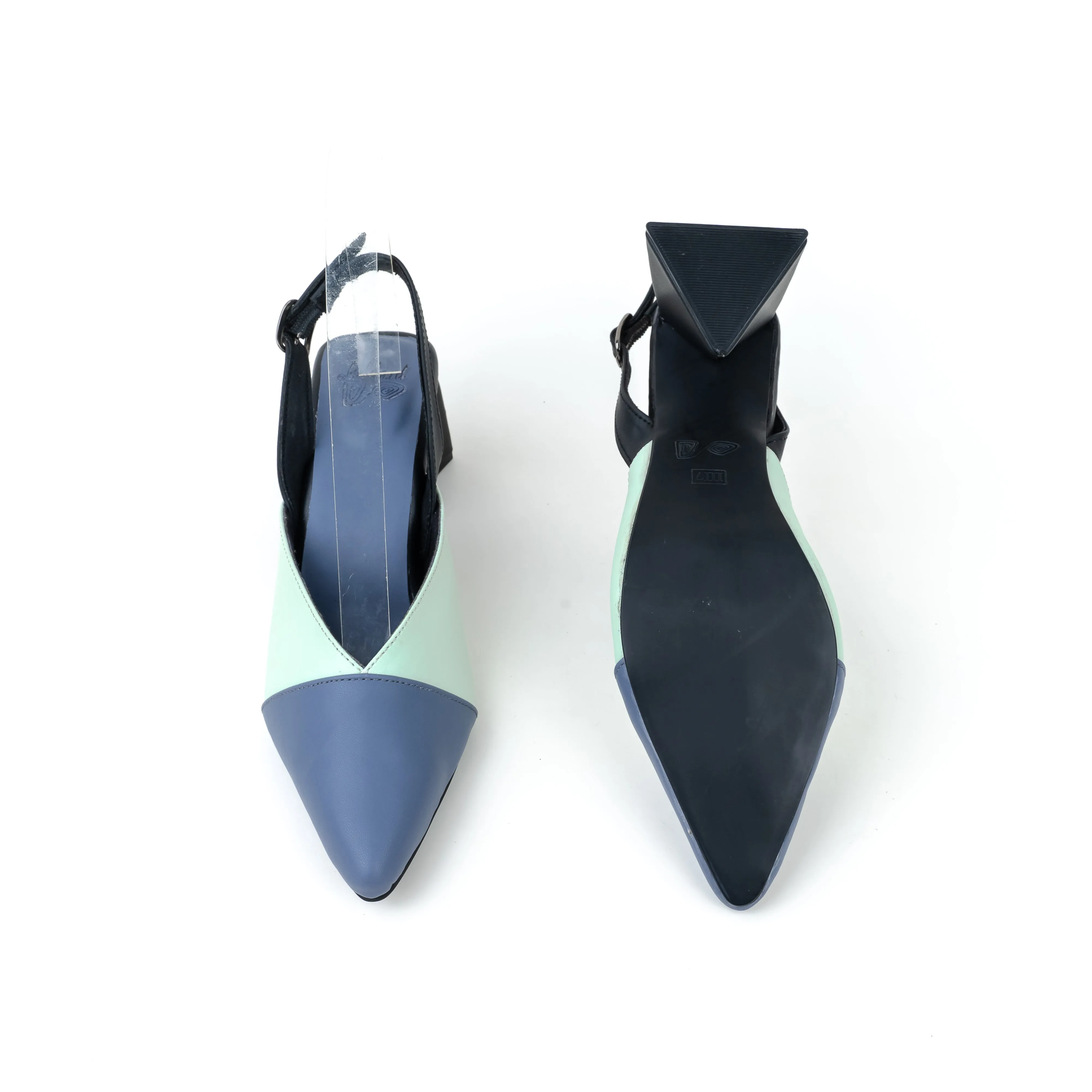 Pointed Toe Triangle Heel Clog with Backstrap