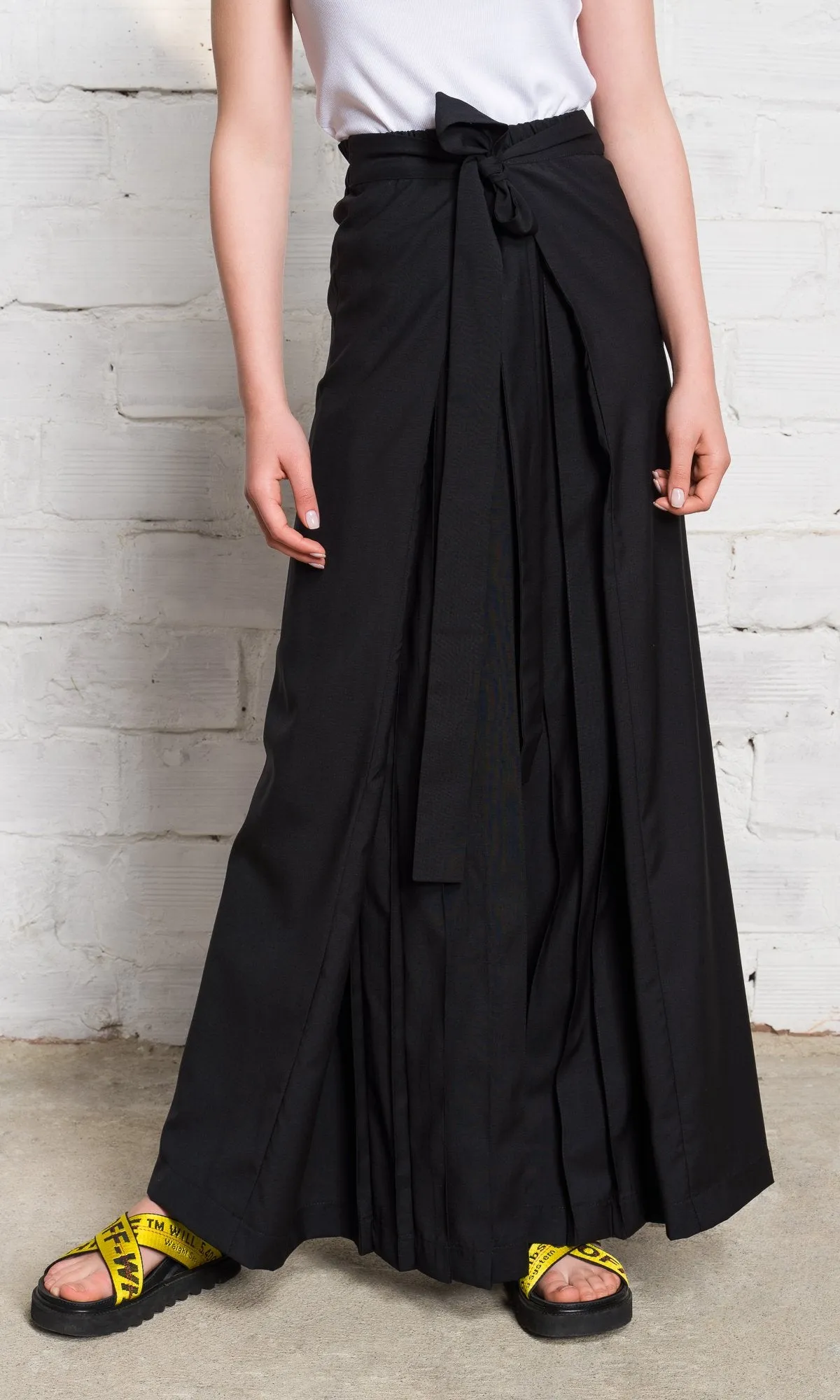 Wool Wrap Skirt Pants with Pleats